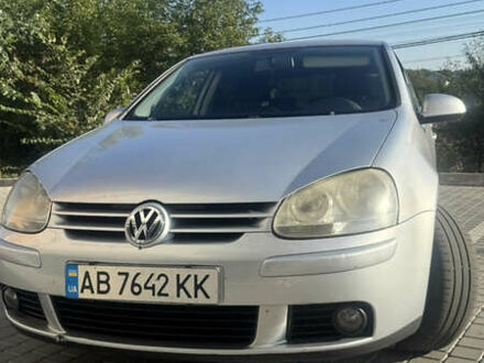 Сірий Фольксваген Гольф, об'ємом двигуна 1.6 л та пробігом 213 тис. км за 6500 $, фото 1 на Automoto.ua