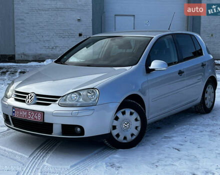Серый Фольксваген Гольф, объемом двигателя 1.4 л и пробегом 223 тыс. км за 5750 $, фото 1 на Automoto.ua