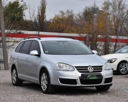 Серый Фольксваген Гольф, объемом двигателя 1.6 л и пробегом 265 тыс. км за 5950 $, фото 1 на Automoto.ua