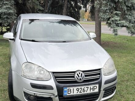 Фольксваген Гольф 2008 в Лубнах на Automoto.ua Серый Фольксваген Гольф, объемом двигателя 1.6 л и пробегом 326 тыс. км за 3999 $, фото 1 на Automoto.ua
