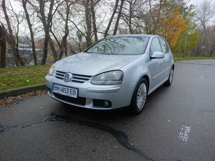 Серый Фольксваген Гольф, объемом двигателя 1.6 л и пробегом 280 тыс. км за 6500 $, фото 1 на Automoto.ua