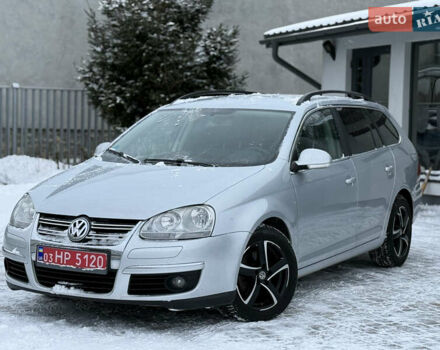 Серый Фольксваген Гольф, объемом двигателя 1.4 л и пробегом 206 тыс. км за 5950 $, фото 1 на Automoto.ua