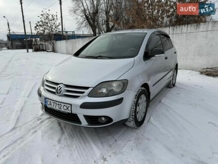 Серый Фольксваген Гольф, объемом двигателя 1.9 л и пробегом 153 тыс. км за 7200 $, фото 1 на Automoto.ua