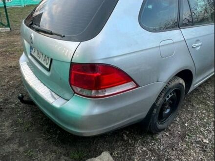 Сірий Фольксваген Гольф, об'ємом двигуна 2 л та пробігом 197 тис. км за 1500 $, фото 1 на Automoto.ua