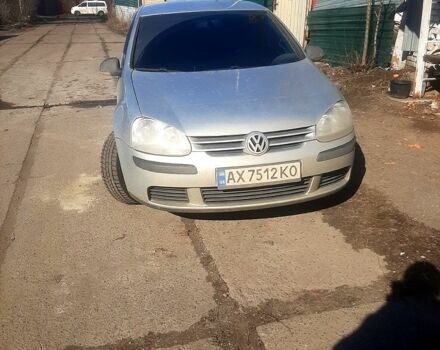 Серый Фольксваген Гольф, объемом двигателя 1.6 л и пробегом 250 тыс. км за 6000 $, фото 1 на Automoto.ua