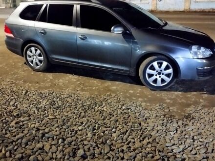 Серый Фольксваген Гольф, объемом двигателя 1.9 л и пробегом 400 тыс. км за 5800 $, фото 1 на Automoto.ua