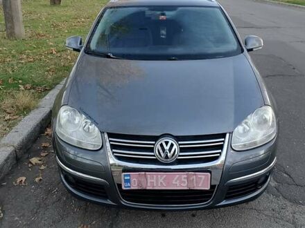 Серый Фольксваген Гольф, объемом двигателя 1.4 л и пробегом 237 тыс. км за 7500 $, фото 1 на Automoto.ua