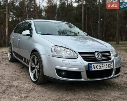 Серый Фольксваген Гольф, объемом двигателя 1.4 л и пробегом 208 тыс. км за 5500 $, фото 1 на Automoto.ua