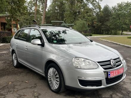 Серый Фольксваген Гольф, объемом двигателя 1.6 л и пробегом 248 тыс. км за 6100 $, фото 1 на Automoto.ua