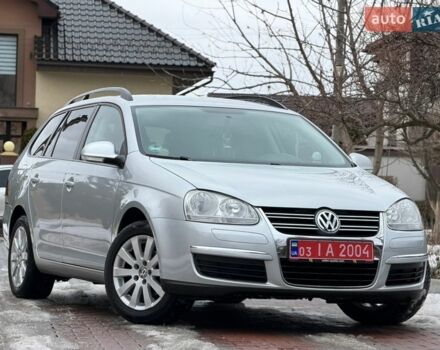 Серый Фольксваген Гольф, объемом двигателя 1.6 л и пробегом 201 тыс. км за 6499 $, фото 1 на Automoto.ua