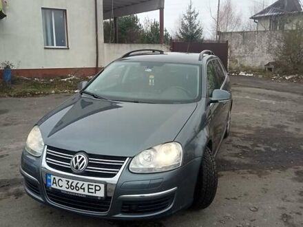 Фольксваген Гольф 2009 у Луцьку на Automoto.ua Сірий Фольксваген Гольф, об'ємом двигуна 1.6 л та пробігом 262 тис. км за 5800 $, фото 1 на Automoto.ua