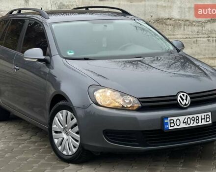 Серый Фольксваген Гольф, объемом двигателя 1.6 л и пробегом 144 тыс. км за 7850 $, фото 1 на Automoto.ua