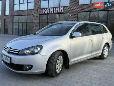 Фольксваген Гольф 2009 в Тернополе на Automoto.ua Серый Фольксваген Гольф, объемом двигателя 1.6 л и пробегом 312 тыс. км за 6500 $, фото 1 на Automoto.ua