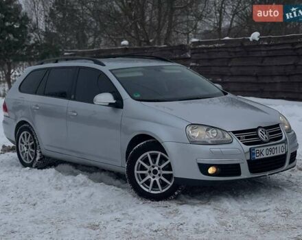 Сірий Фольксваген Гольф, об'ємом двигуна 1.9 л та пробігом 281 тис. км за 5500 $, фото 1 на Automoto.ua