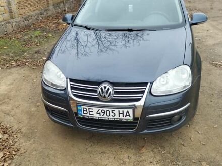 Серый Фольксваген Гольф, объемом двигателя 1.39 л и пробегом 218 тыс. км за 6000 $, фото 1 на Automoto.ua