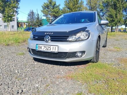 Фольксваген Гольф 2009 в Луцке на Automoto.ua Серый Фольксваген Гольф, объемом двигателя 1.4 л и пробегом 234 тыс. км за 6800 $, фото 1 на Automoto.ua