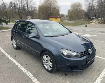 Серый Фольксваген Гольф, объемом двигателя 1.6 л и пробегом 186 тыс. км за 8200 $, фото 1 на Automoto.ua