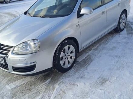 Фольксваген Гольф 2009 в Путиле на Automoto.ua Серый Фольксваген Гольф, объемом двигателя 1.9 л и пробегом 259 тыс. км за 7700 $, фото 1 на Automoto.ua