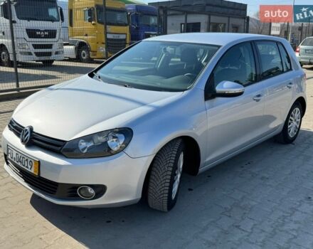 Серый Фольксваген Гольф, объемом двигателя 1.39 л и пробегом 250 тыс. км за 7100 $, фото 1 на Automoto.ua
