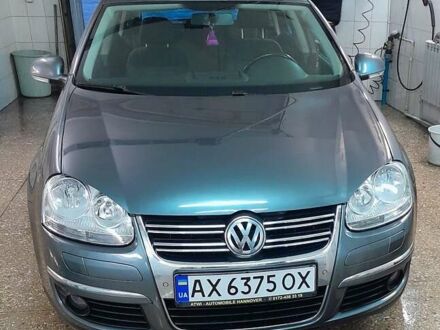 Серый Фольксваген Гольф, объемом двигателя 1.4 л и пробегом 180 тыс. км за 7800 $, фото 1 на Automoto.ua