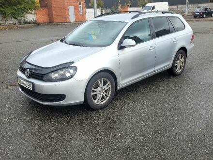 Фольксваген Гольф 2010 в Софіївська Борщагівка на Automoto.ua Серый Фольксваген Гольф, объемом двигателя 1.6 л и пробегом 310 тыс. км за 6499 $, фото 1 на Automoto.ua