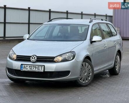 Серый Фольксваген Гольф, объемом двигателя 1.6 л и пробегом 280 тыс. км за 6600 $, фото 1 на Automoto.ua