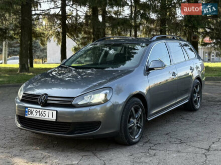 Фольксваген Гольф 2010 у Рівному на Automoto.ua Сірий Фольксваген Гольф, об'ємом двигуна 1.6 л та пробігом 299 тис. км за 6700 $, фото 1 на Automoto.ua