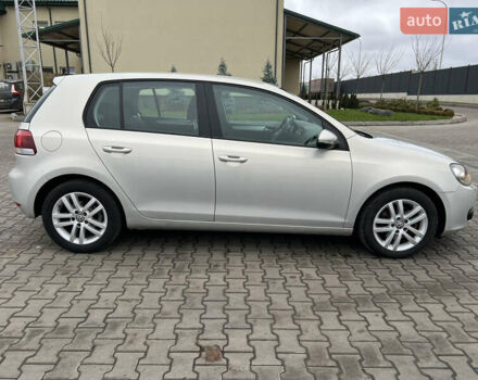 Серый Фольксваген Гольф, объемом двигателя 1.4 л и пробегом 209 тыс. км за 8800 $, фото 1 на Automoto.ua