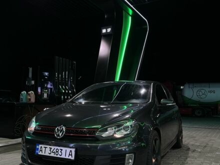 Серый Фольксваген Гольф, объемом двигателя 2 л и пробегом 210 тыс. км за 9900 $, фото 1 на Automoto.ua