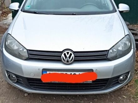 Серый Фольксваген Гольф, объемом двигателя 1.6 л и пробегом 370 тыс. км за 6300 $, фото 1 на Automoto.ua