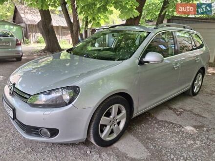 Фольксваген Гольф 2010 у Каменце-Подольском на Automoto.ua Сірий Фольксваген Гольф, об'ємом двигуна 1.6 л та пробігом 156 тис. км за 7200 $, фото 1 на Automoto.ua