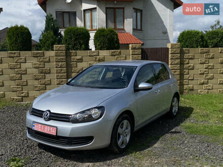 Фольксваген Гольф 2010 в Луцке на Automoto.ua Серый Фольксваген Гольф, объемом двигателя 1.6 л и пробегом 222 тыс. км за 7900 $, фото 1 на Automoto.ua