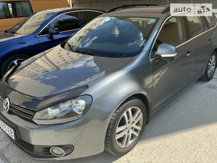 Фольксваген Гольф 2010 у Сумах на Automoto.ua Сірий Фольксваген Гольф, об'ємом двигуна 1.6 л та пробігом 285 тис. км за 6999 $, фото 1 на Automoto.ua