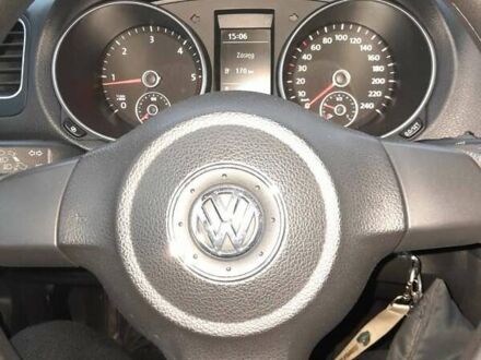 Сірий Фольксваген Гольф, об'ємом двигуна 1.6 л та пробігом 315 тис. км за 6300 $, фото 1 на Automoto.ua