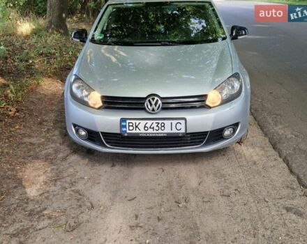 Серый Фольксваген Гольф, объемом двигателя 1.6 л и пробегом 350 тыс. км за 6400 $, фото 1 на Automoto.ua