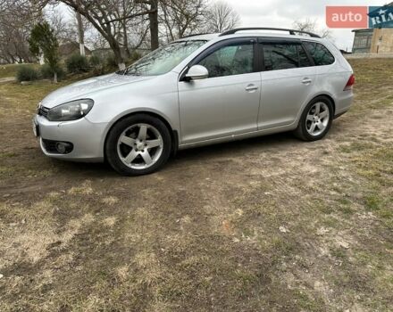 Серый Фольксваген Гольф, объемом двигателя 1.6 л и пробегом 300 тыс. км за 7200 $, фото 1 на Automoto.ua