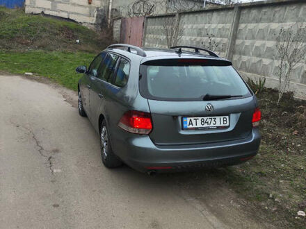 Серый Фольксваген Гольф, объемом двигателя 1.6 л и пробегом 228 тыс. км за 7800 $, фото 1 на Automoto.ua
