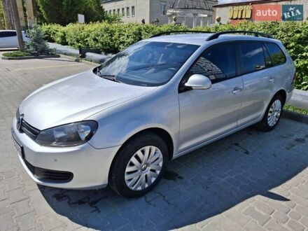 Фольксваген Гольф 2011 у Львові на Automoto.ua Сірий Фольксваген Гольф, об'ємом двигуна 1.6 л та пробігом 279 тис. км за 7300 $, фото 1 на Automoto.ua