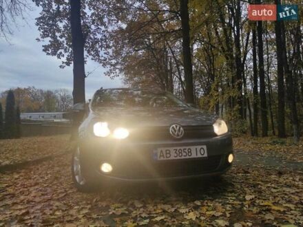 Серый Фольксваген Гольф, объемом двигателя 1.6 л и пробегом 300 тыс. км за 7499 $, фото 1 на Automoto.ua