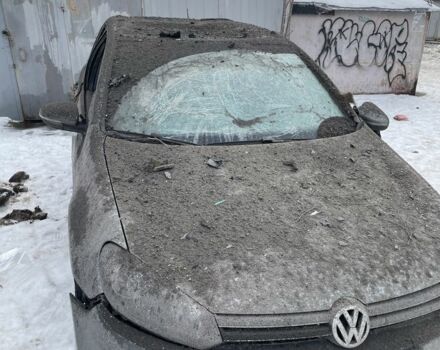 Серый Фольксваген Гольф, объемом двигателя 2.5 л и пробегом 168 тыс. км за 3000 $, фото 1 на Automoto.ua