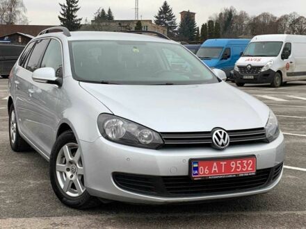 Серый Фольксваген Гольф, объемом двигателя 1.4 л и пробегом 233 тыс. км за 7700 $, фото 1 на Automoto.ua