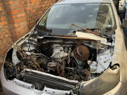 Серый Фольксваген Гольф, объемом двигателя 0 л и пробегом 200 тыс. км за 3500 $, фото 1 на Automoto.ua