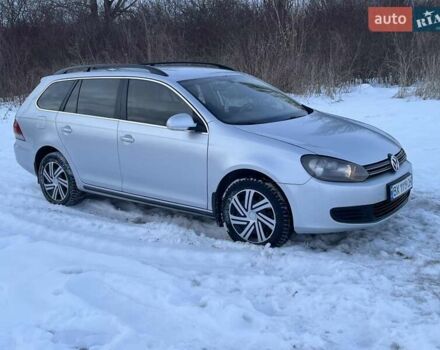 Серый Фольксваген Гольф, объемом двигателя 1.6 л и пробегом 326 тыс. км за 5750 $, фото 1 на Automoto.ua