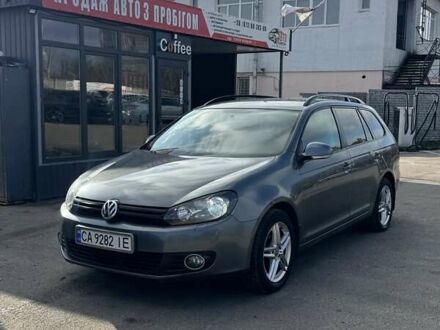 Серый Фольксваген Гольф, объемом двигателя 1.6 л и пробегом 276 тыс. км за 7600 $, фото 1 на Automoto.ua