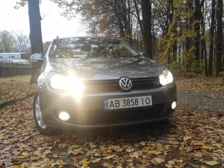 Фольксваген Гольф 2011 в Виннице на Automoto.ua Серый Фольксваген Гольф, объемом двигателя 1.6 л и пробегом 280 тыс. км за 7400 $, фото 1 на Automoto.ua