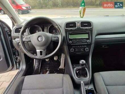 Сірий Фольксваген Гольф, об'ємом двигуна 1.6 л та пробігом 258 тис. км за 7300 $, фото 1 на Automoto.ua