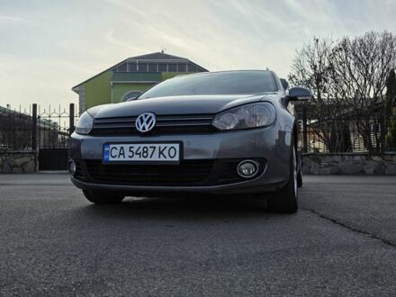 Серый Фольксваген Гольф, объемом двигателя 1.6 л и пробегом 336 тыс. км за 8499 $, фото 1 на Automoto.ua