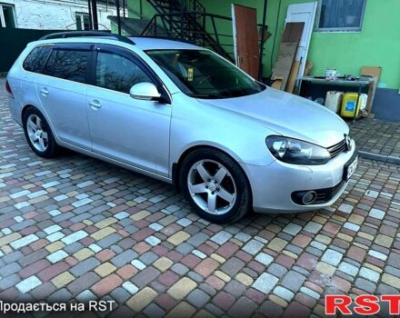 Серый Фольксваген Гольф, объемом двигателя 1.6 л и пробегом 300 тыс. км за 7700 $, фото 1 на Automoto.ua