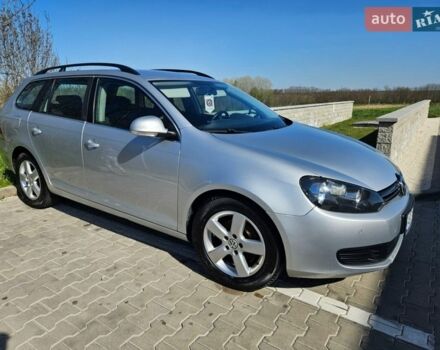 Серый Фольксваген Гольф, объемом двигателя 1.6 л и пробегом 285 тыс. км за 7200 $, фото 1 на Automoto.ua
