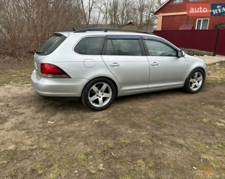 Сірий Фольксваген Гольф, об'ємом двигуна 1.6 л та пробігом 300 тис. км за 7000 $, фото 1 на Automoto.ua